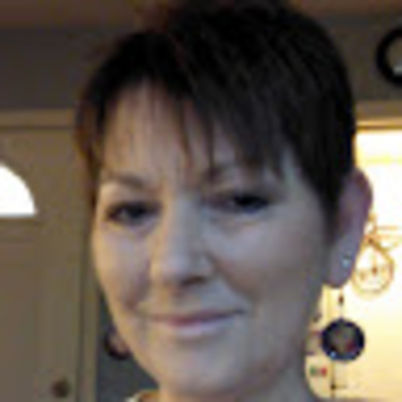 Profile Picture of Johnetta George (@jcdomino) on Poshmark