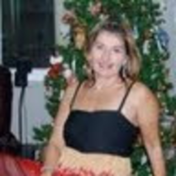 Profile Picture of Vera Bedynek (@mvbstamp1) on Poshmark