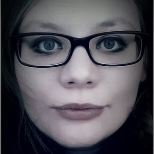 Profile Picture of Anna Unger (@annalie_mirl) on Myspace