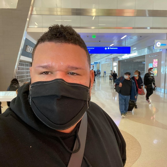 Profile Picture of Jose Fetterolf (@josefetterolf) on Poshmark