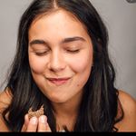 Profile Picture of Clara Mendonça Bialski | Nutrição (@clarasdeovo) on Instagram