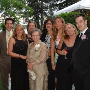 Profile Picture of Loey (@clooneygal) on Myspace