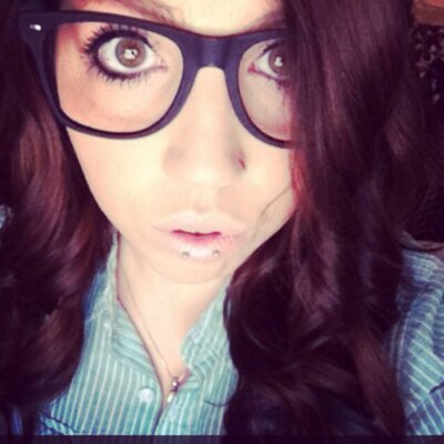 Profile Picture of Natasha Shoemaker (@LuvStarbux12) on Twitter