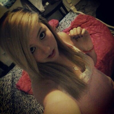 Profile Picture of Britney Franks (@diamondlove1430) on Twitter