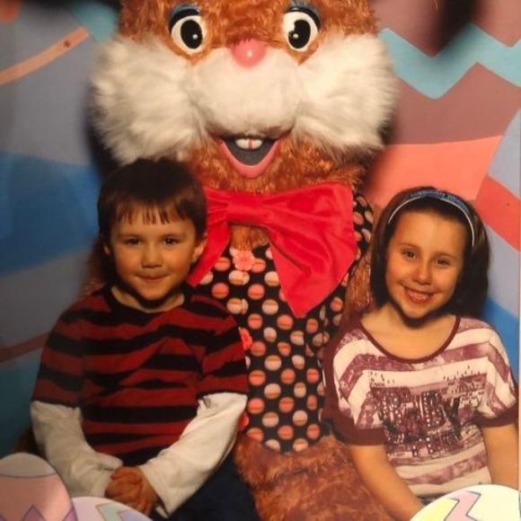 Profile Picture of Leona O'brien-purcell (@leonapurcell) on Poshmark