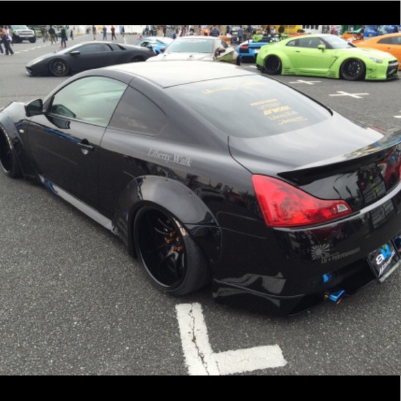 Profile Picture of Abraham Calderon (@ace_86_) on Poshmark