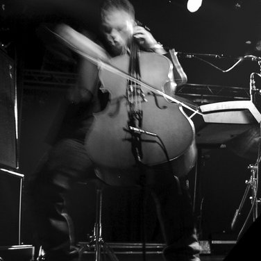 Danny Bensi - Twitter Profile Picture of Danny Bensi (@benzodthebrave) on Twitter