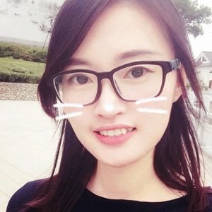 Profile Picture of Crystal Huang (@Crystalhuangh) on Twitter