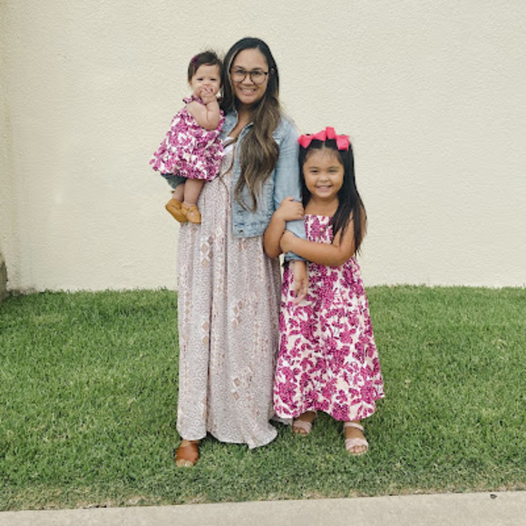 Madeline joy Sablan - Poshmark Profile Picture of Madeline joy Sablan (@sablanmj) on Poshmark