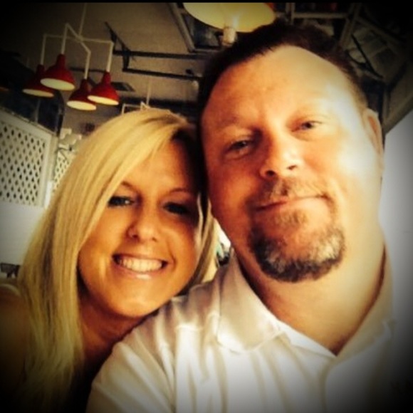 Profile Picture of Tommy Kirby (@tommykirby) on Poshmark