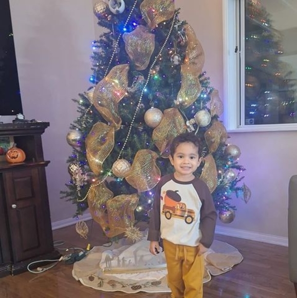 Kate Rodriguez - Poshmark Profile Picture of Kate Rodriguez (@kate962) on Poshmark