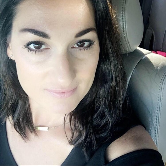 Profile Picture of Andrea Terpstra (@andreat02) on Poshmark