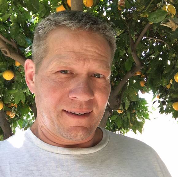 Profile Picture of Kenneth Kernan (@kennethkernan) on Poshmark