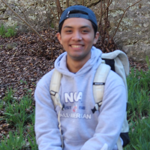 Profile Picture of Rene Alvarez (@renealvarez95) on Poshmark