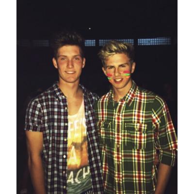 Profile Picture of Ben Chamberlain (@BenC2112) on Twitter