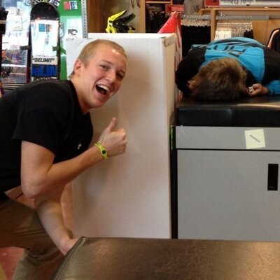 Profile Picture of Jeff Hoey (@Jeffylube10) on Twitter