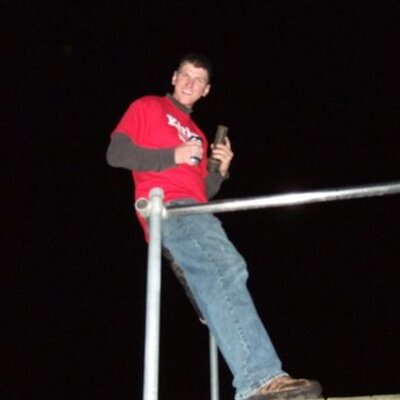 Profile Picture of Mike Dorton (@Jonzey007) on Twitter