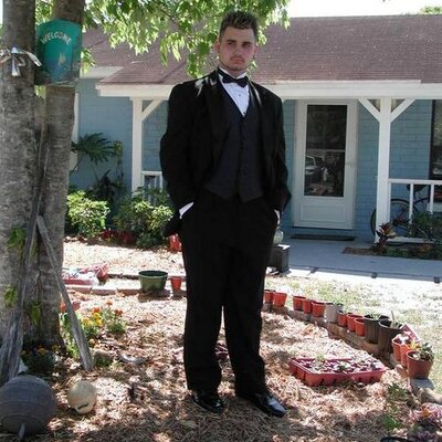 Profile Picture of Michael Hagins (@jst1badboy) on Twitter