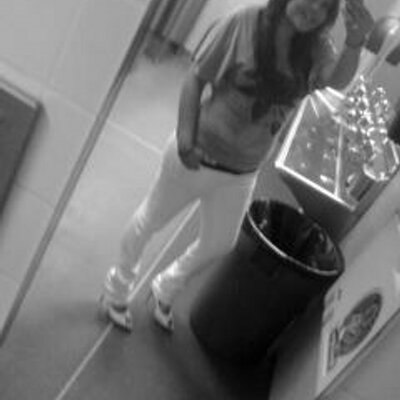 Profile Picture of Sunshine Perry (@shineshine16) on Twitter