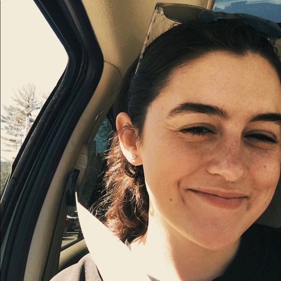 Profile Picture of Hannah Dukat (@hannah_dukat) on Poshmark