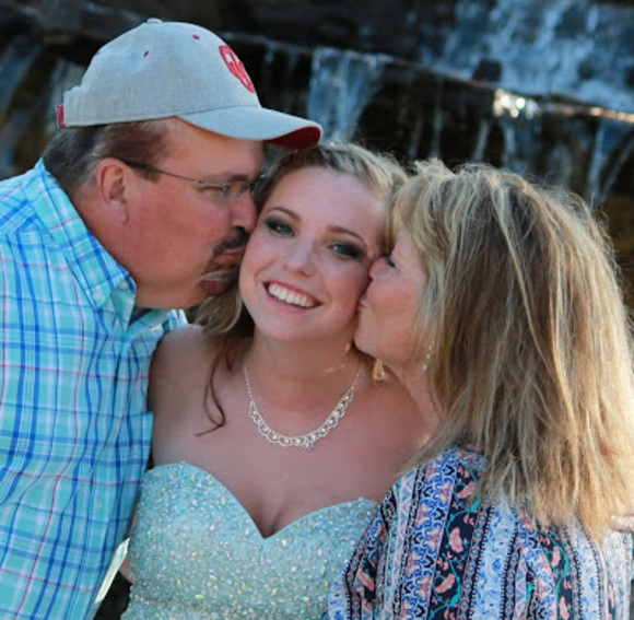 Sheri Harlin - Poshmark Profile Picture of Sheri Harlin (@sheriharlin4) on Poshmark