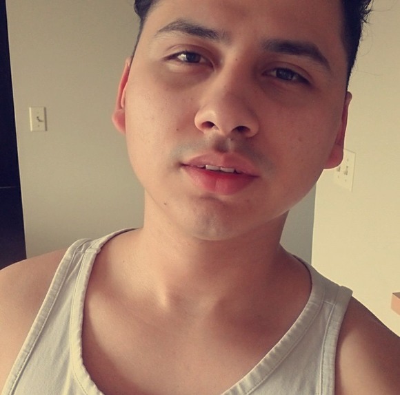 Profile Picture of Danny Portillo (@dannyportill846) on Poshmark