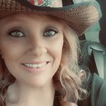 Profile Picture of Dusti Sweat Gage (@dredrosetop) on Instagram