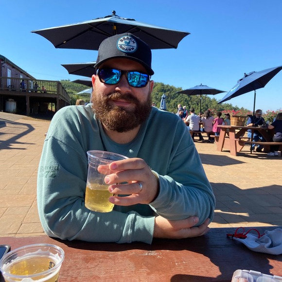 Profile Picture of Eric Bose (@ewbose91) on Poshmark