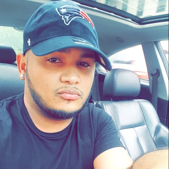 Profile Picture of Joshua Marte (@lajota_809) on Poshmark