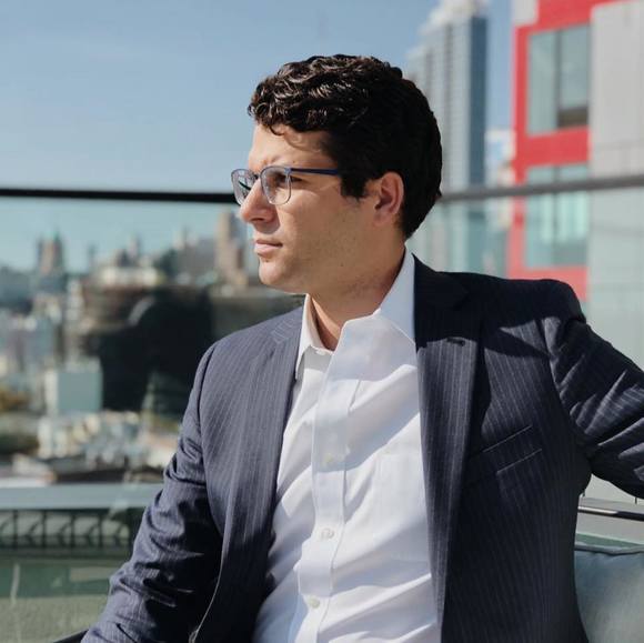 Profile Picture of Mohamad Mohamad (@mohamad1234) on Poshmark