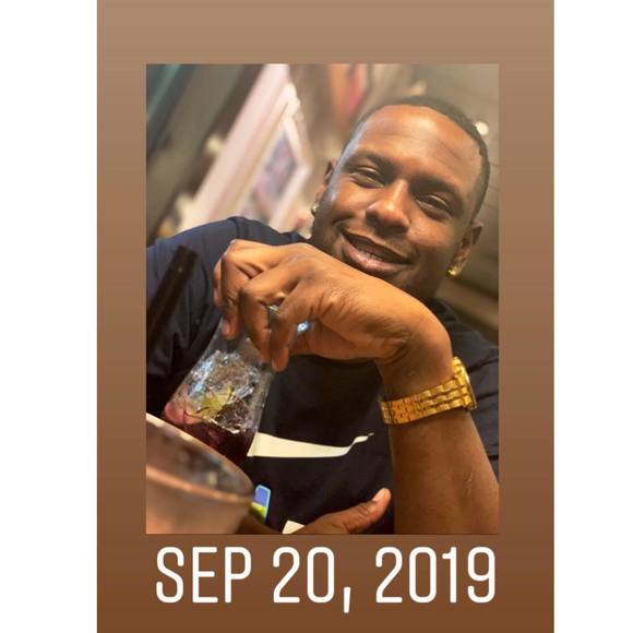 Profile Picture of Kimoni Darnell (@kimonidarnell) on Poshmark