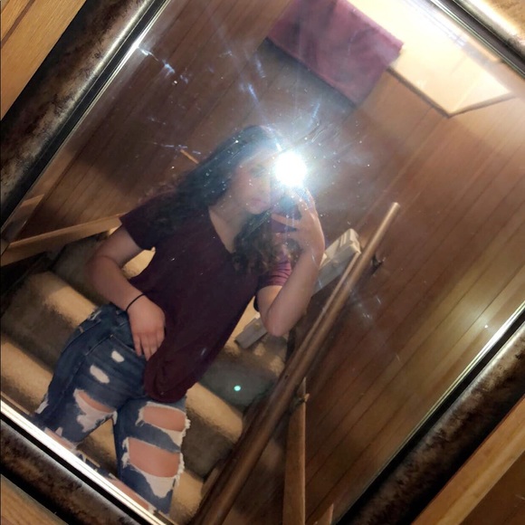 Profile Picture of Jillian Kyle (@jillian578) on Poshmark