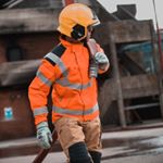 Profile Picture of James Bennett (@james_bennett1985) on Instagram