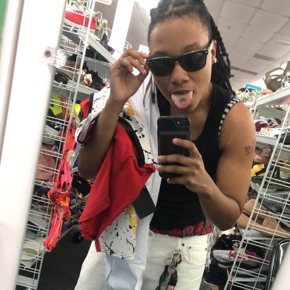Profile Picture of Khadijah Jones (@sirkeelo) on Poshmark