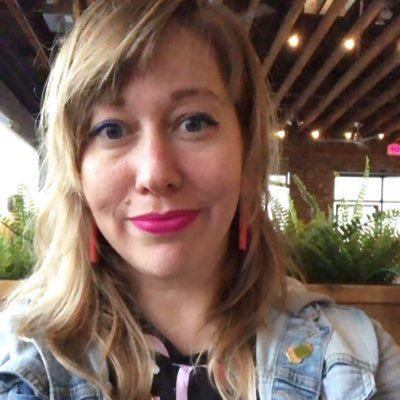Profile Picture of Kristin Schultz (@VoilaKristin) on Twitter
