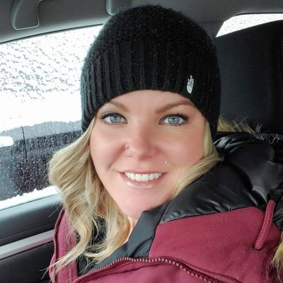 Profile Picture of Hilary Avery-Legault (@AveryLegault) on Twitter