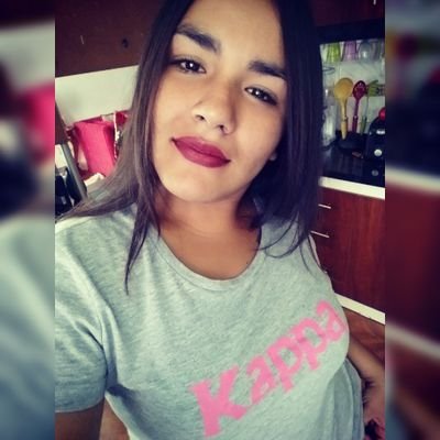 Profile Picture of Constanza (@CotyStephanie20) on Twitter