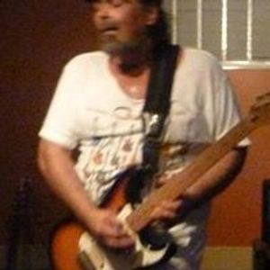 Profile Picture of Greg Hipp (@greghippprintersalleyband) on Myspace