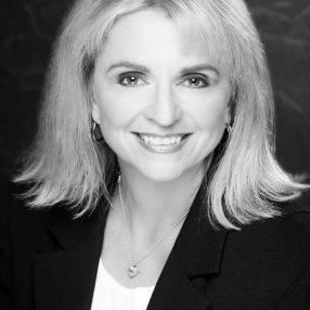 Profile Picture of Lisa Arbon Tagge (@larbotagg) on Twitter