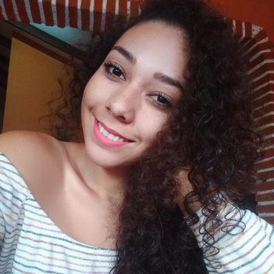 Profile Picture of Isabel Anglarill (@AnglarillIsabel) on Twitter