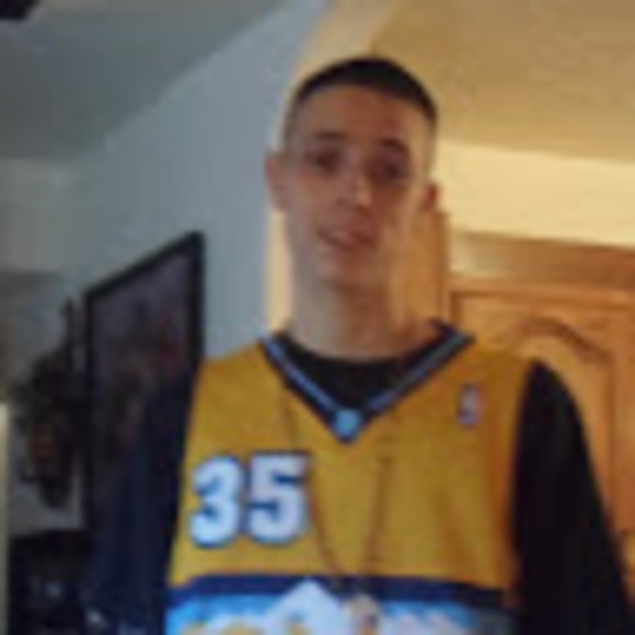 Profile Picture of Randy Duran (@randyduran26) on Poshmark