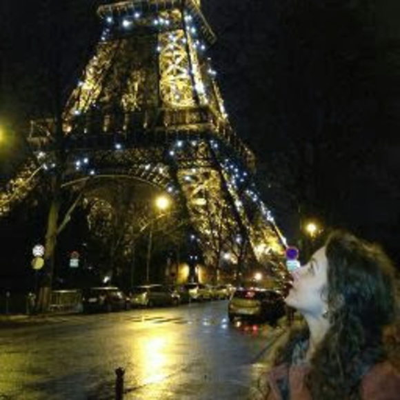 Profile Picture of Diana Bagiryan (@diana_bagiryan) on Poshmark