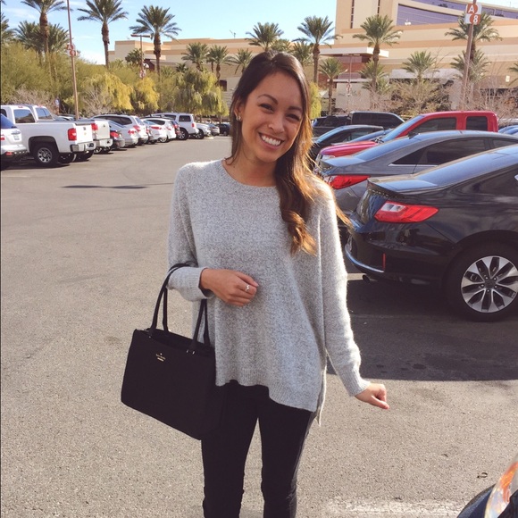 Profile Picture of Alyssa Medina (@digthislyss) on Poshmark