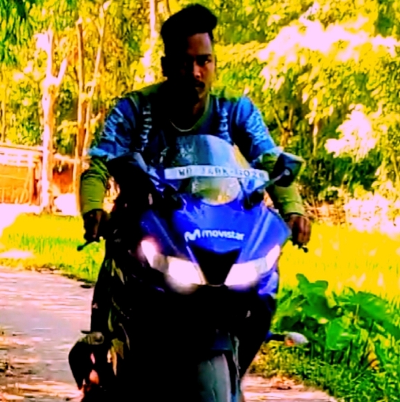 Profile Picture of Raj raj Raj (@r424287) on Poshmark