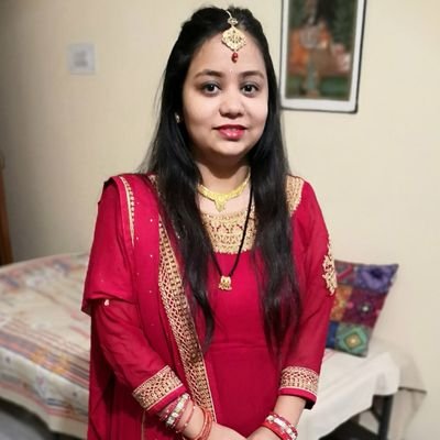 Profile Picture of NISHTHA KHARE GUPTA (@NishWeiseth) on Twitter