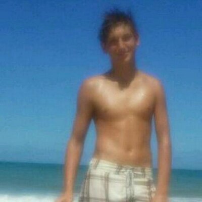 Profile Picture of Logan Potts (@_Pottsey8) on Twitter