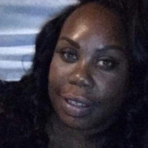 Profile Picture of Kendrah Bershell (@kendrahelyse) on Poshmark