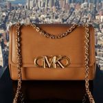 Profile Picture of Michael Kors Valley Fair (@mk_valley_fair) on Instagram