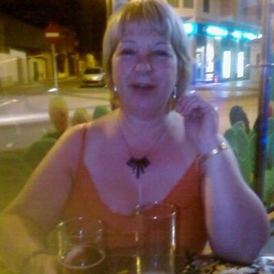 Profile Picture of Caroline Thomson (@CarolineT57) on Twitter