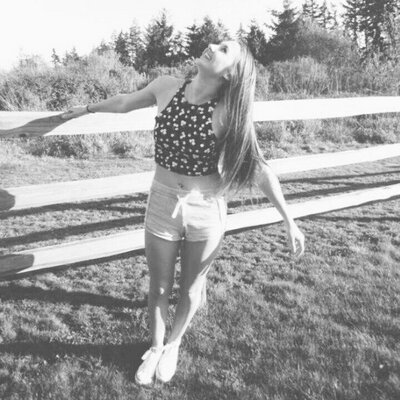 Profile Picture of Sydney Roach (@roach_sydney) on Twitter